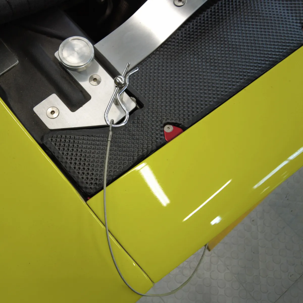 DEI 50549 Black Floor & Tunnel Shield II 42 x 48 050549 product image