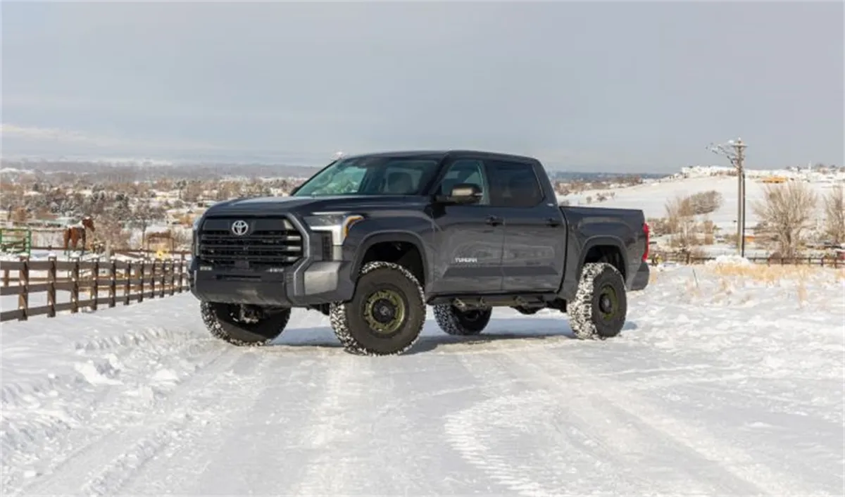3" SST2.1 Suspension System With Falcon 2.1 Struts/Shocks - Toyota Tundra 2022-2024 product image