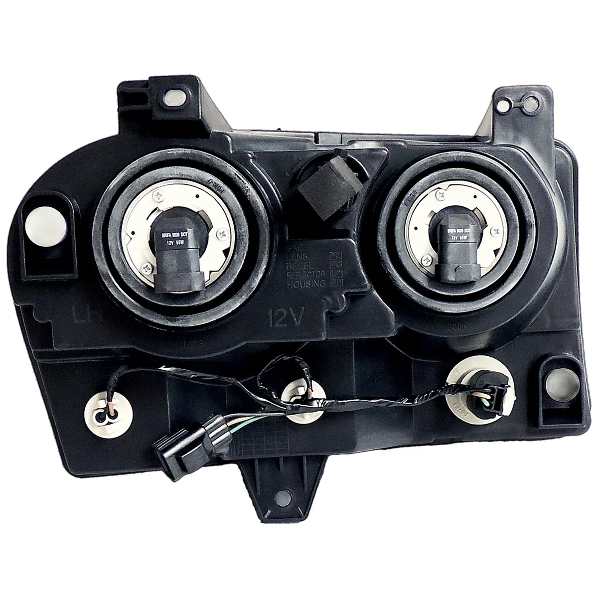 Left Headlight For 0512/1/06 Chrysler lx 300 w/ Halogen Bulbs w/ Chrome Bezels product image