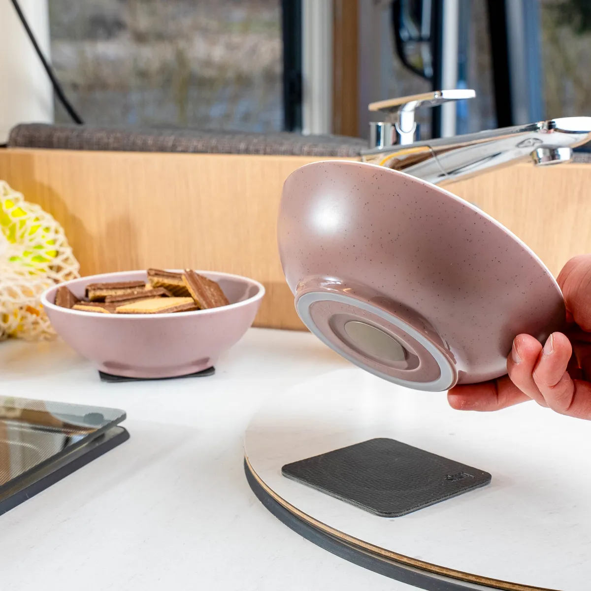 Magnetic Plastic Tableware Set DOLOMIT ROSE product image