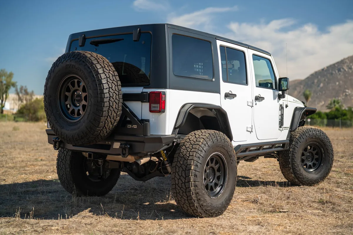 DV8 2007-2018 Jeep Wrangler JK Rear Inner Fenders INFEND-10RB product image