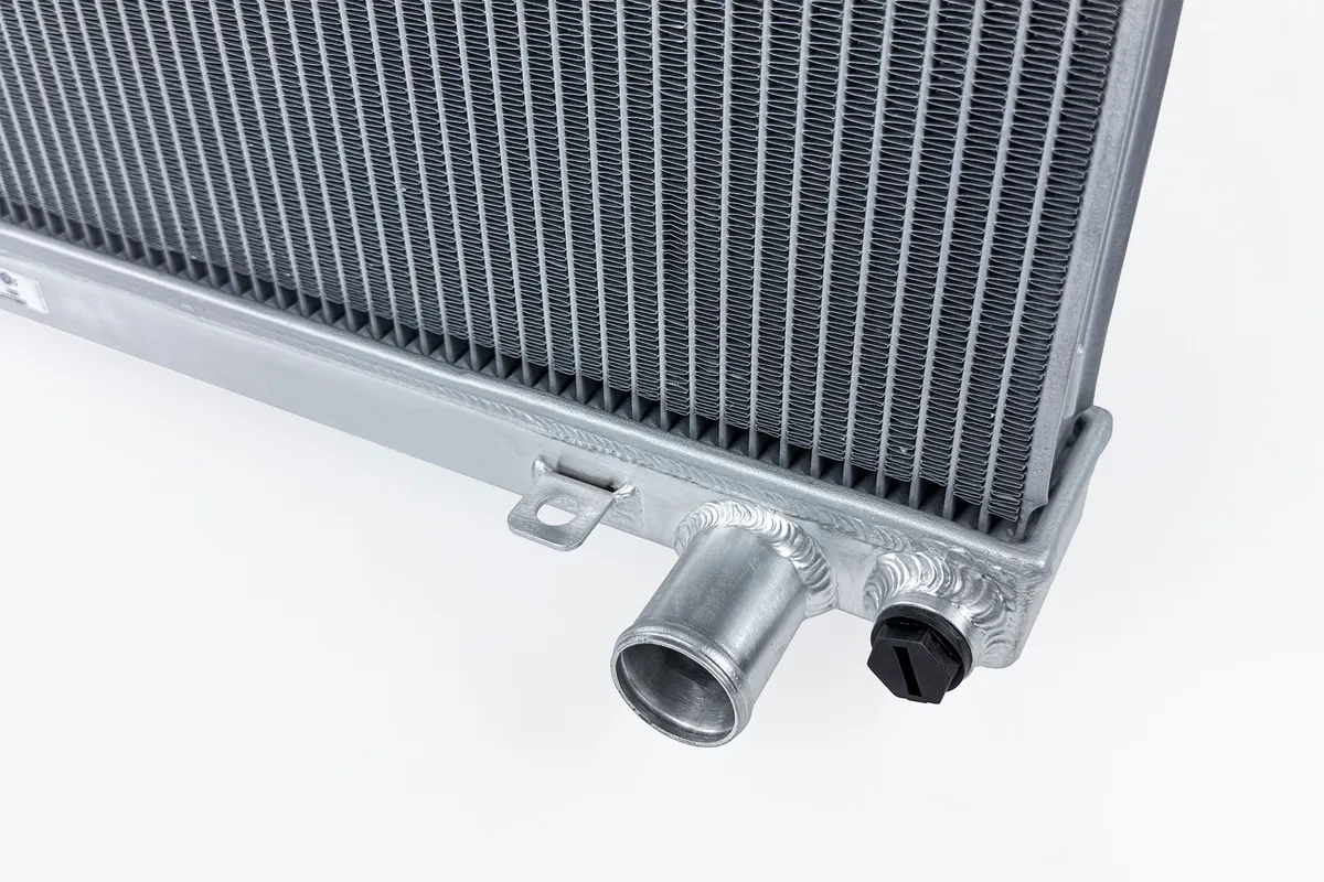 CSF Cooling - Racing & High Performance Division 7230B R33 Skyline GT-R/GTS High-Performance All-Aluminum Radiator - Black product image