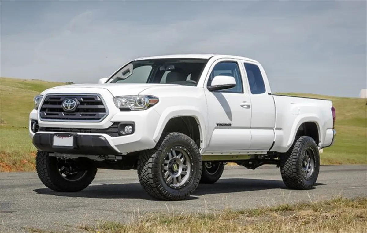 0523 Toyota Tacoma Trd/Srs 5/Warrior 2.5in Sst2.1 Suspension Sys w/ Falcon 2.1 Front Strut Shocks product image