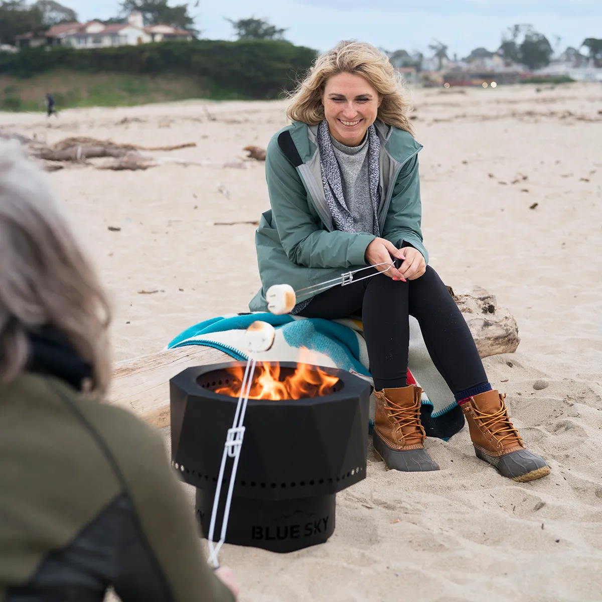 The Ridge Portable High Efficiency Pellet Fire Pit Black product image