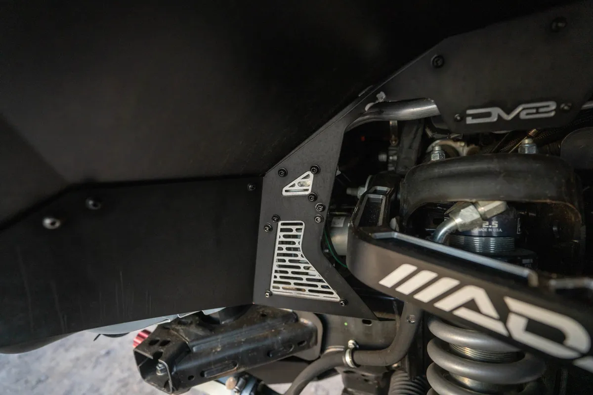 DV8 2021-2025 Ford Bronco Front Inner Fenders - INFEND-08FB product image