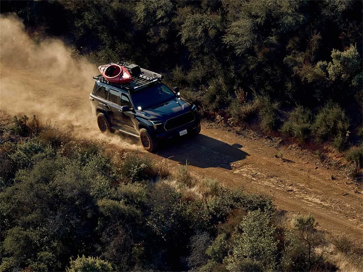 Toyota Sequoia 2022-Current Slimline II Roof Rack Kit product image