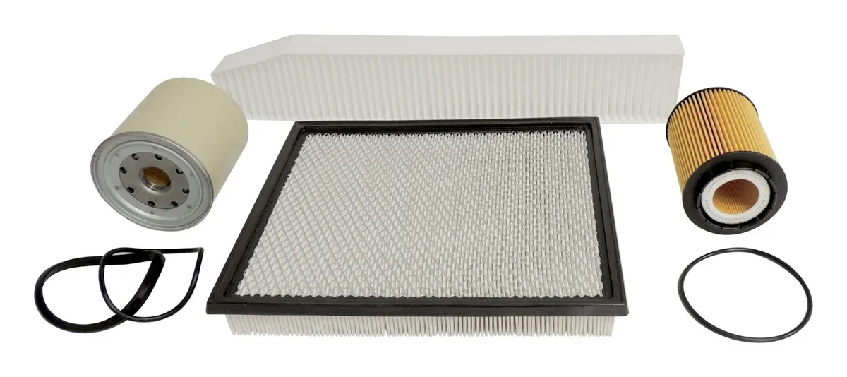 Crown Automotive Jeep Replacement MFK3 Master Filter Kit for 1999-2001 Jeep WJ, WH Grand Cherokee w/ 3.1L Diesel Engine product image