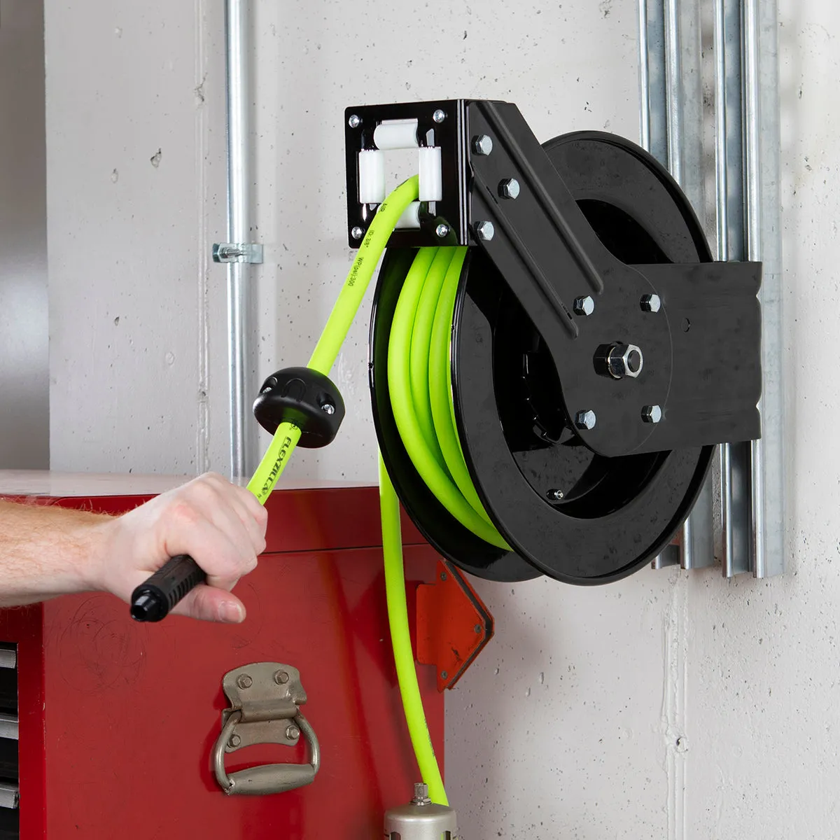fz Retractable Air Hose Reel Open Single Arm 3/8in 50ft product image