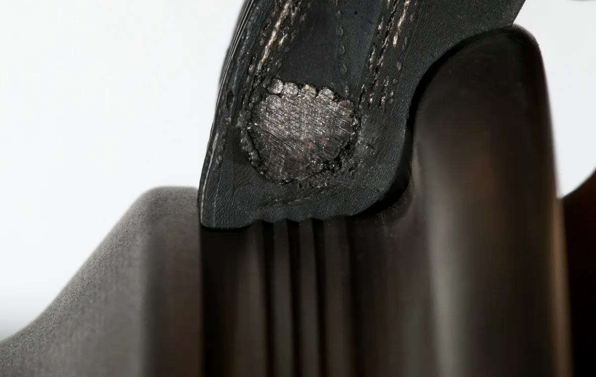 MR409 Bead Grip 15x7 5 2 38mm Offset 5x4.5 72mm Centerbore Steel Grey product image