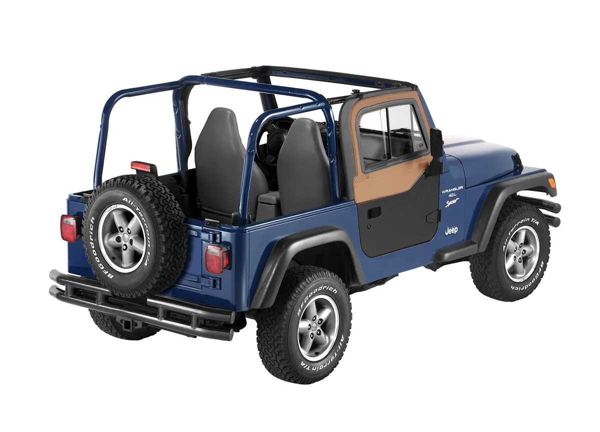 Spice Upper Door Sliders Upper Door Sliders Jeep 97-06 Wrangler; Dual-sliding window; Fit factory soft top and all Bestop soft tops product image