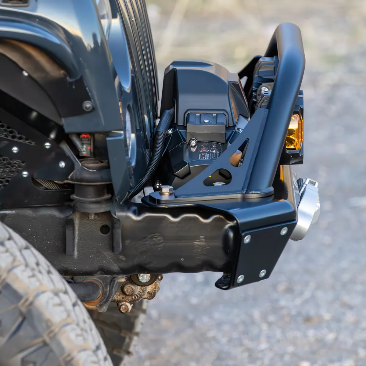 0718 Wrangler Legacy Front Bumper With Hoop Raw product image