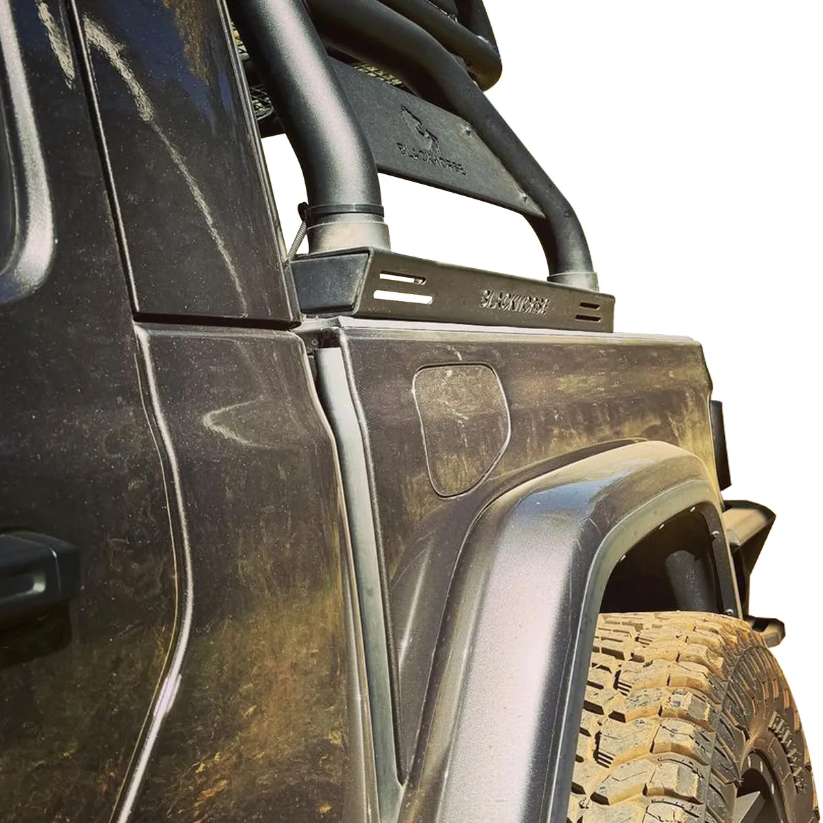20c Gladiator Atlas Roll Bar Black product image