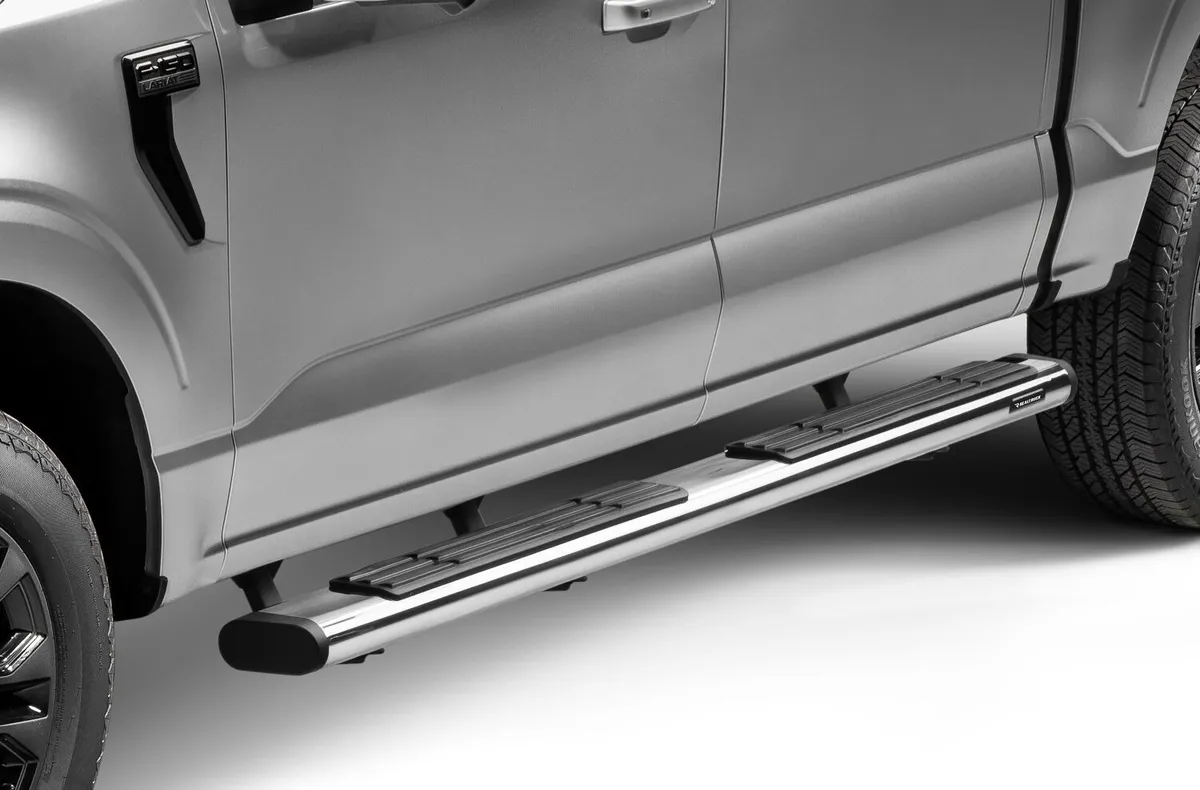 Go Rhino 686415587PS - 6 OE Xtreme SideSteps With Mounting Bracket Kit - Polished Stainless Steel product image