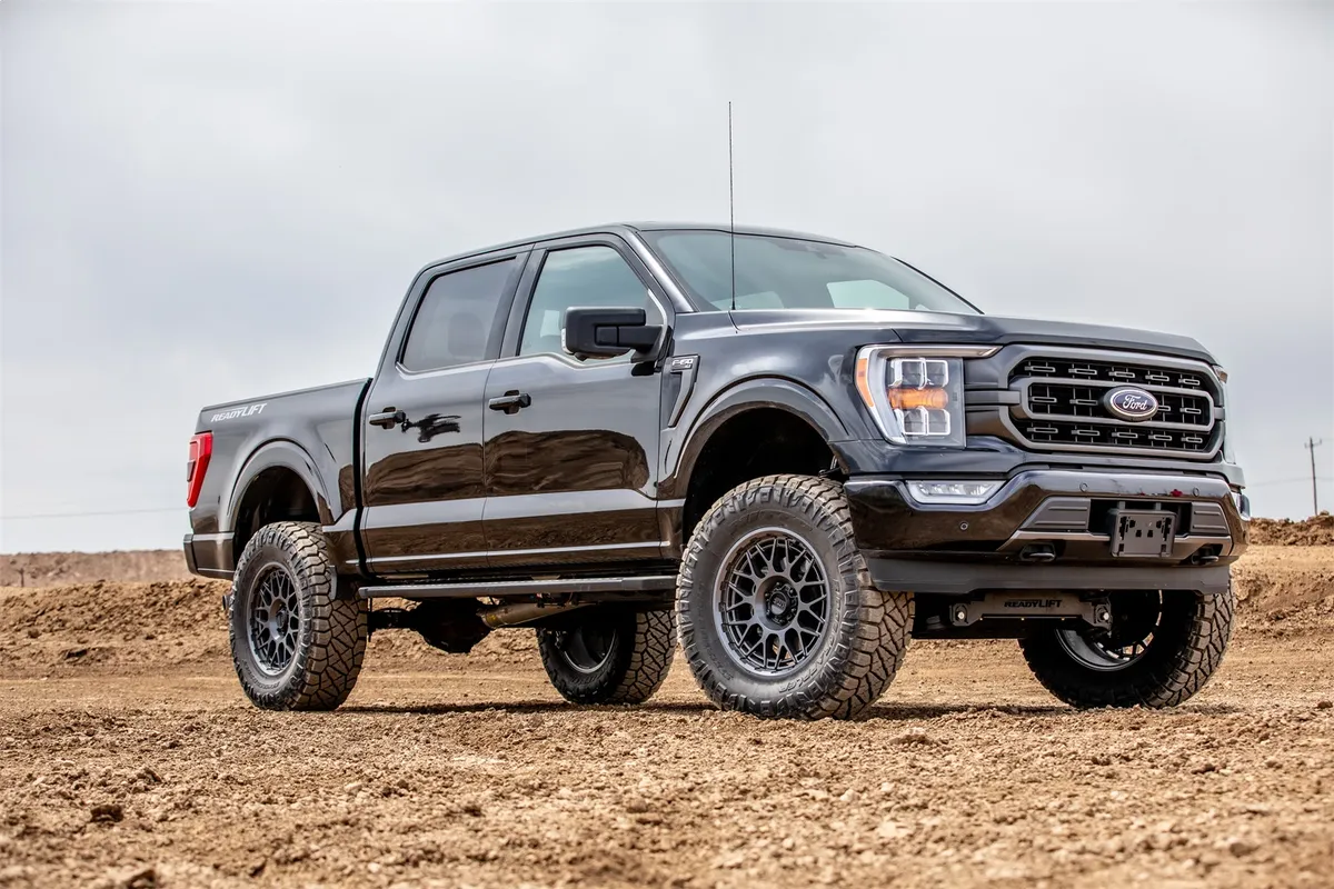 6'' Big Lift With SST3000 Rear Shocks 2021-2023 Ford F-150 product image