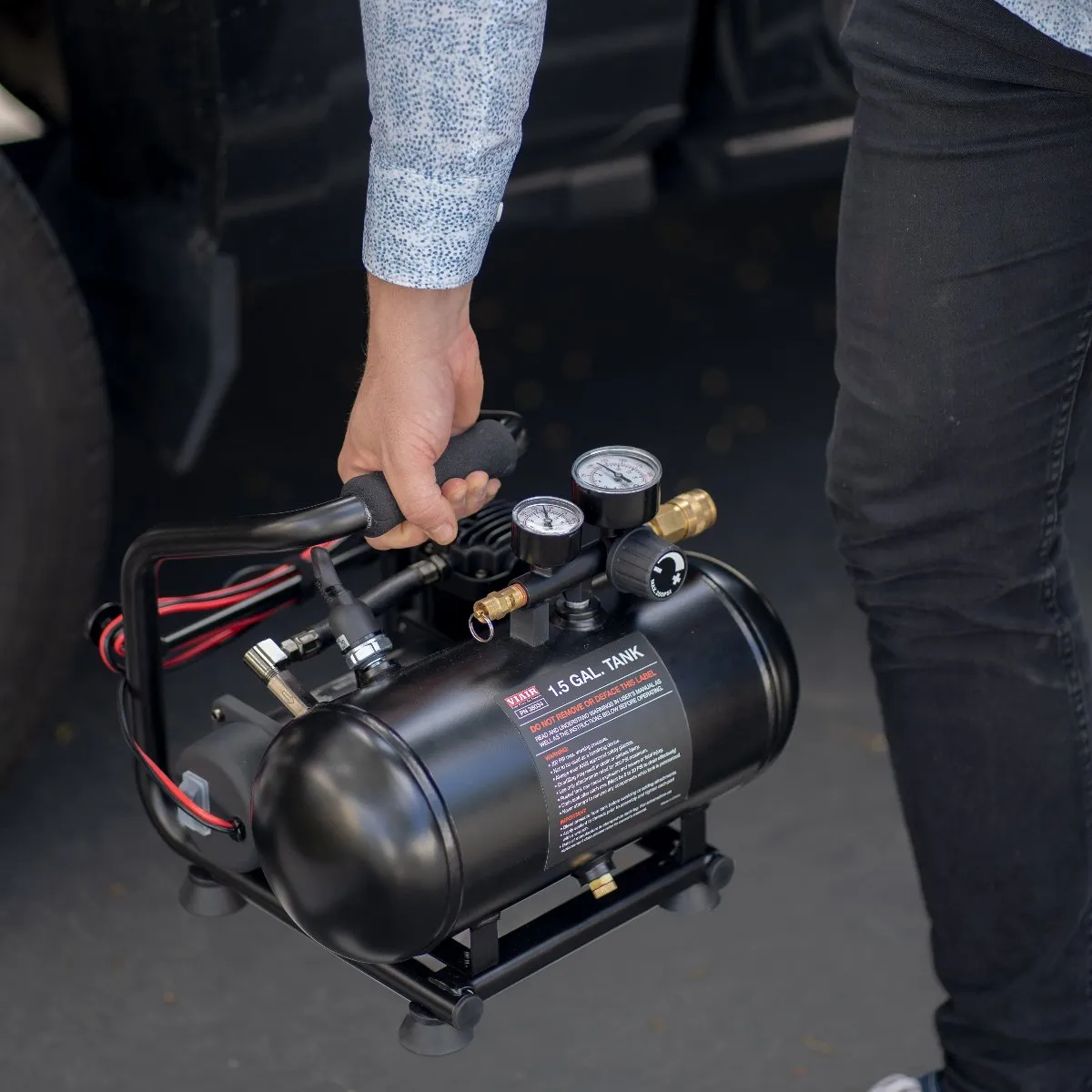 380C Plug-N-Play Compressor, 12V, 200 PSI Rated with Alligator Clamps product image