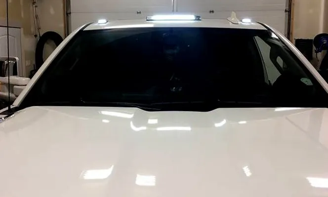 GMC and Chevy 15-19 3rd GEN Body Style Heavy-Duty 3-Piece Set Smoked Cab Roof Light Kit with White and Amber Strobe product image