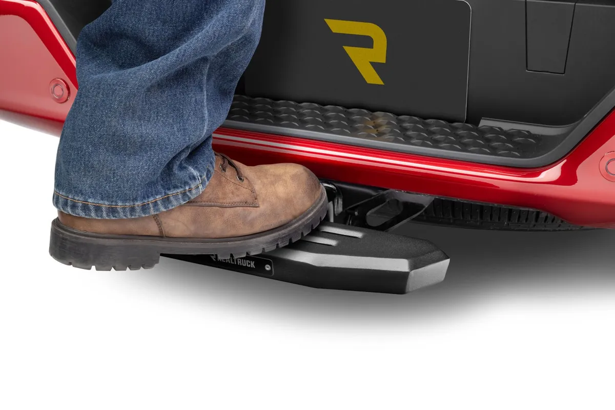 Go Rhino RB620SPC - RB20 Slim Hitch Step - Textured Black product image