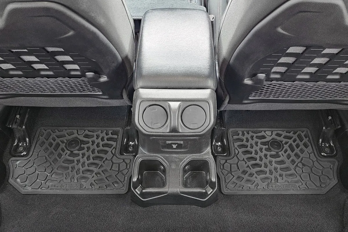 18-24 Jeep JL 2 Dr Front and RearTire Tread/Scorched Earth Scene w/ Rubicon Insert - Black w/ Light Blue Insert product image