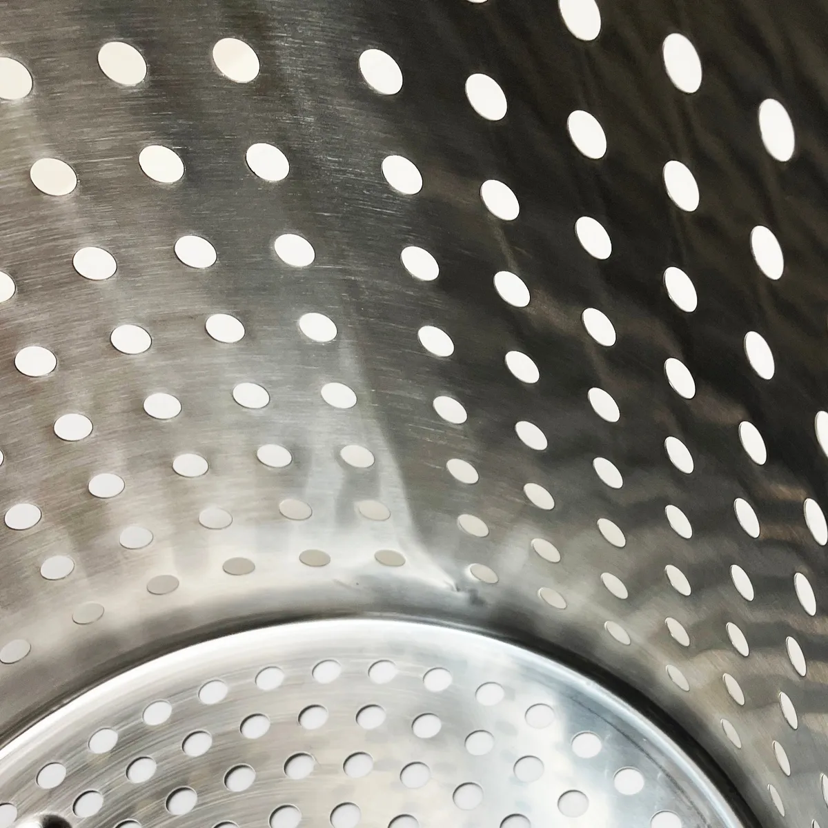 44-qt Stainless Stockpot with Lid and Basket product image