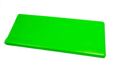 Dominator Race Body SS Nose Ext Xtreme Green Left Side Dominator SS