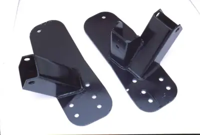 Trans-Dapt Performance Chevy v8 or v6 Into 197686 Jeep CJ Series Motor Mount Kit195964 Pontiac Engines