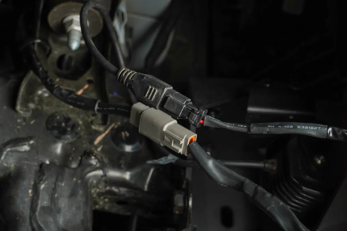 DV8 Offroad 4-Way 1-DTP to 4-DTP Plug Harness product image