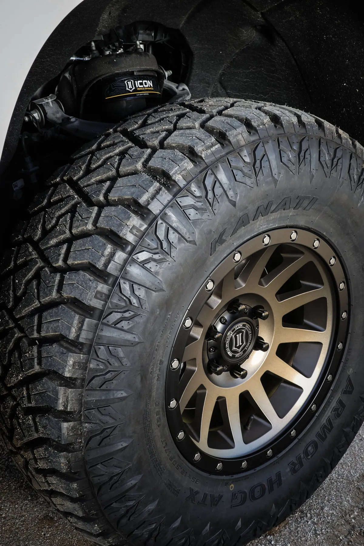 Icon 2019-2026 Chevrolet Silverado 1500/Gmc Sierra 1500, 2.375-3.75" Lift, Stage 1 Exp Suspension System product image