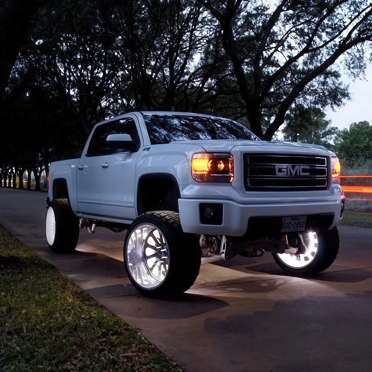 Oracle Lighting LED Illuminated Wheel Rings - Single / Double Row LED product image