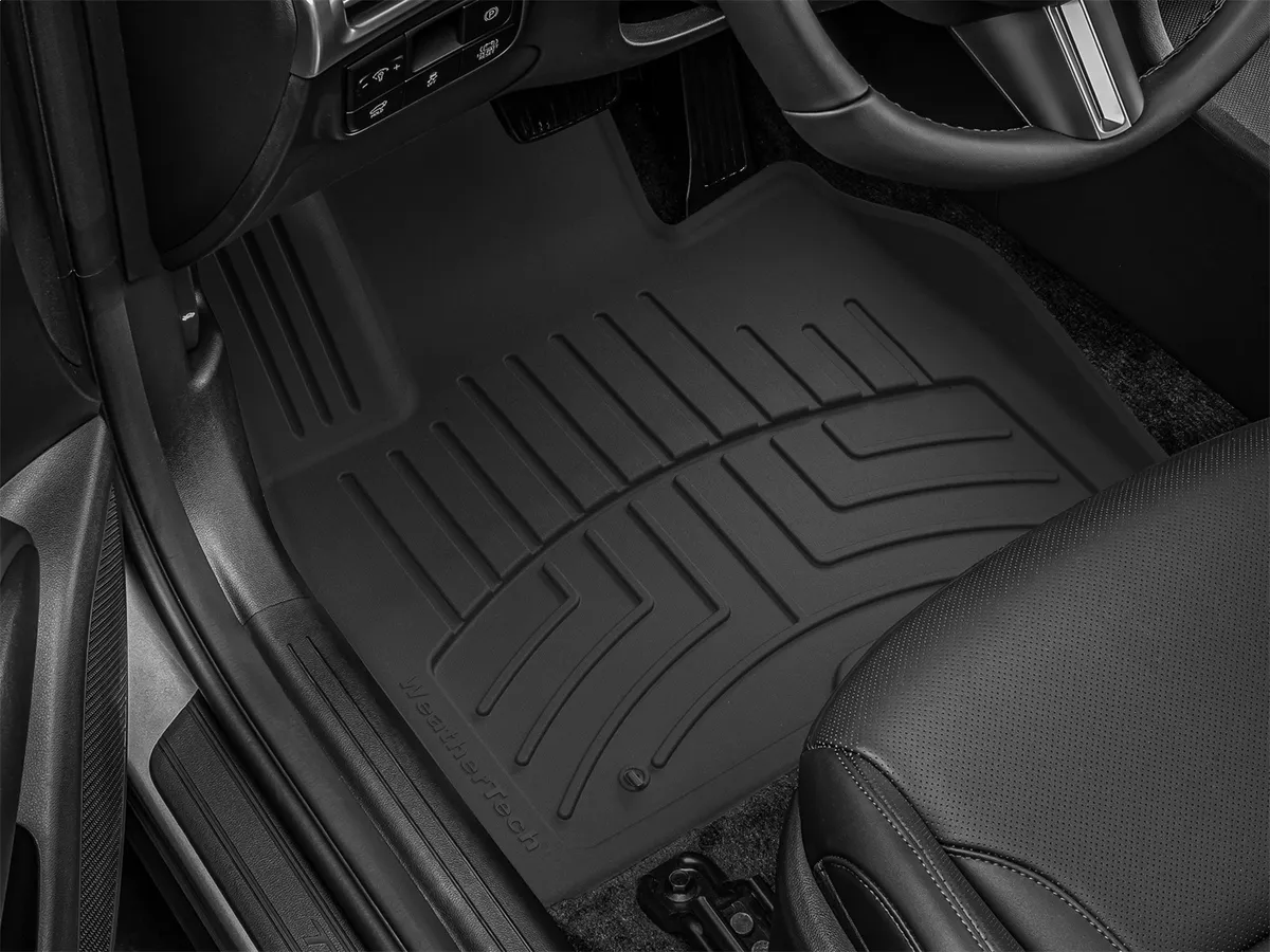 2022 - 2023 Hyundai Tucson Front FloorLiner HP Black product image