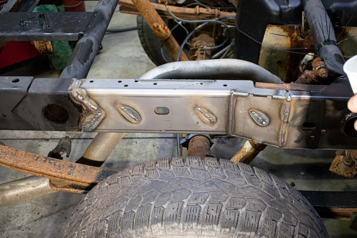 Rust Buster 1999-2006 Chevy Silverado & GMC Sierra 1500 6ft Bed Over-Axle Frame Section RB7321 product image