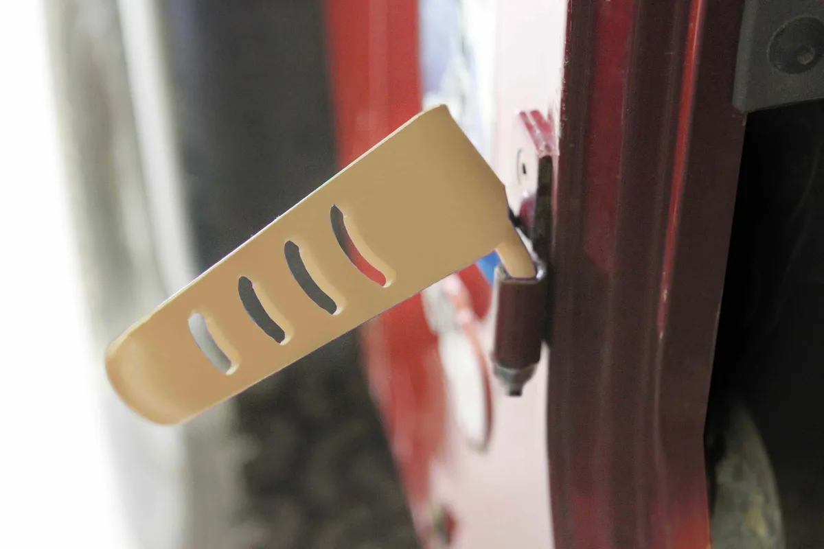 Exterior Accessories 1997-2006 Foot Pegs Military Beige product image