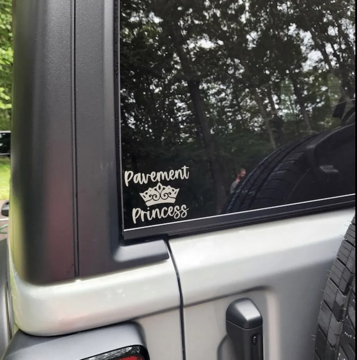 Hect Creations Pavement Princess Decal for Jeep - 4" x 3.15" product image
