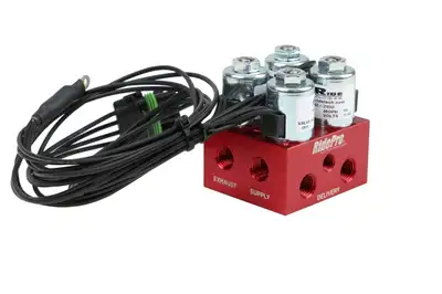 Ridetech Ridetech 31932501 RidePro 2-Way valve with 1/4 NPT ports.