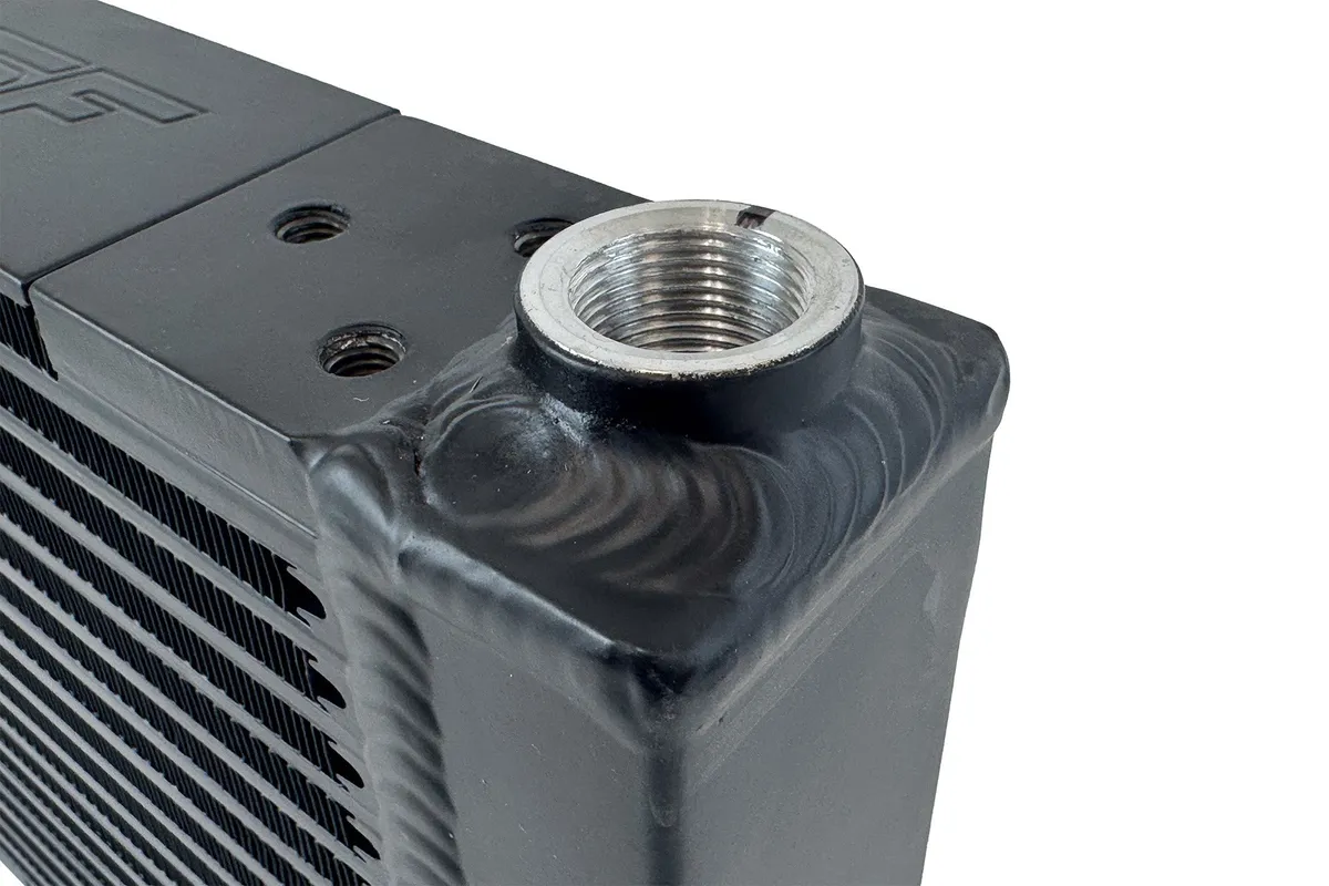 CSF Radiators Univeral Single-Pass Oil Cooler - M22 x 1.5 connections 2 NPT Ports - 8371 product image