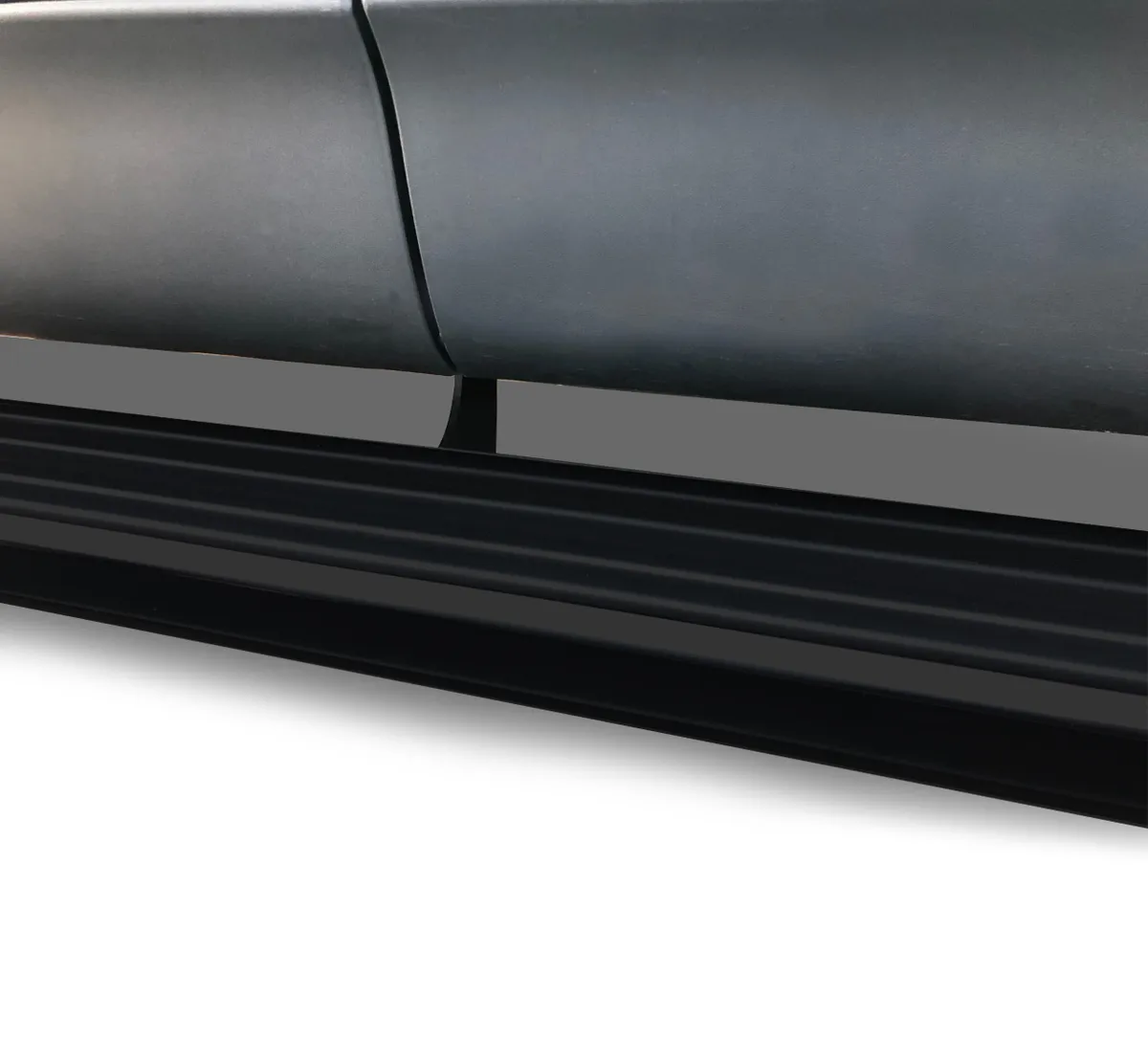 14c Cherokee (Ex Trailhawk) Peerless Running Boards Black product image