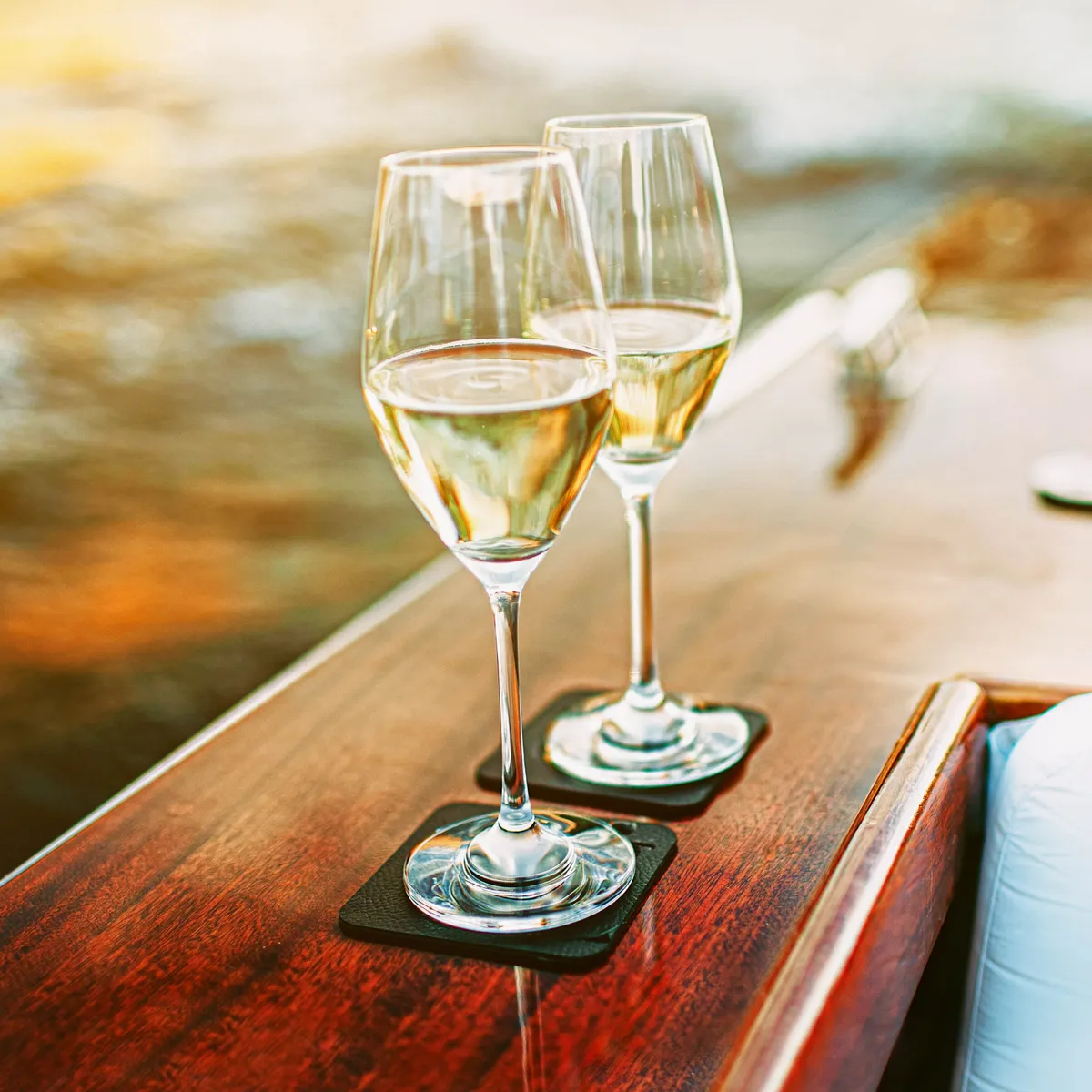 Magnetic crystal glasses CHAMPAGNE product image