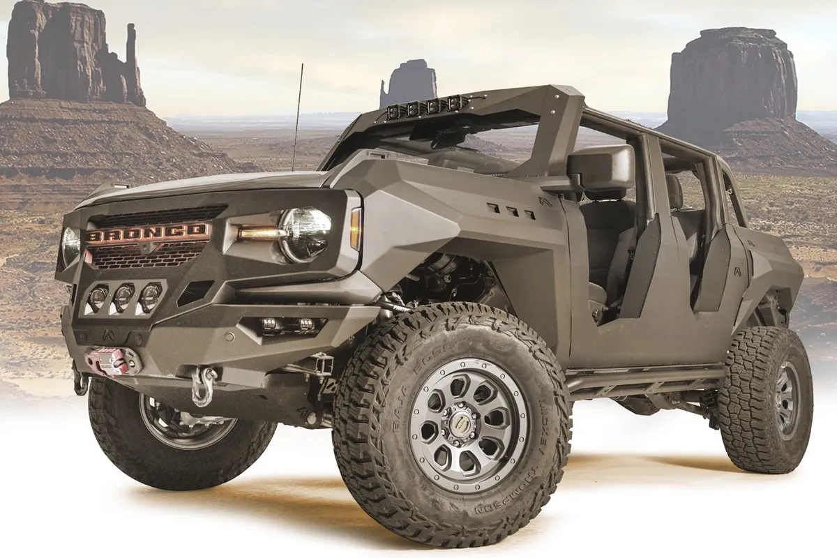 21c Bronco 4 Door Front Fenders Matte Black product image