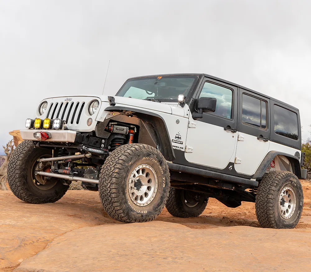 0718 Wrangler Legacy Front Bumper Witho Hoop Raw product image