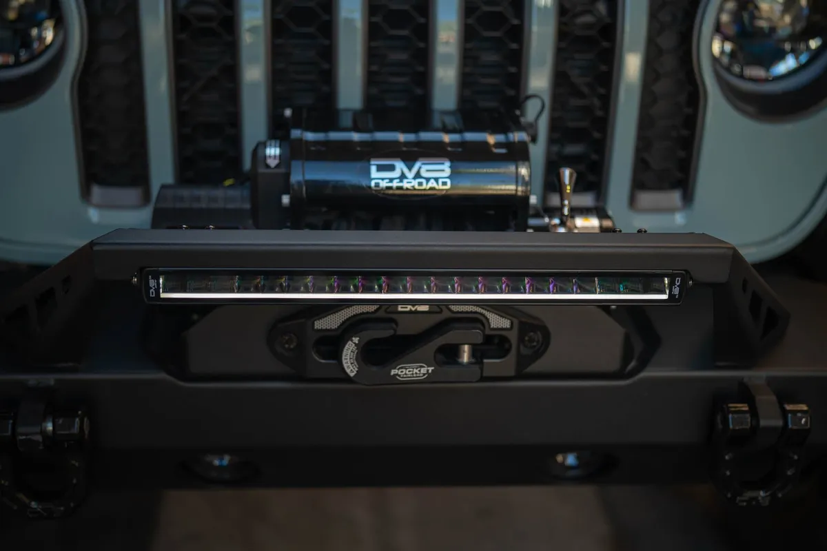 DV8 Offroad 20-Inch Halo Elite Single Row Light Bar with Accent Light product image