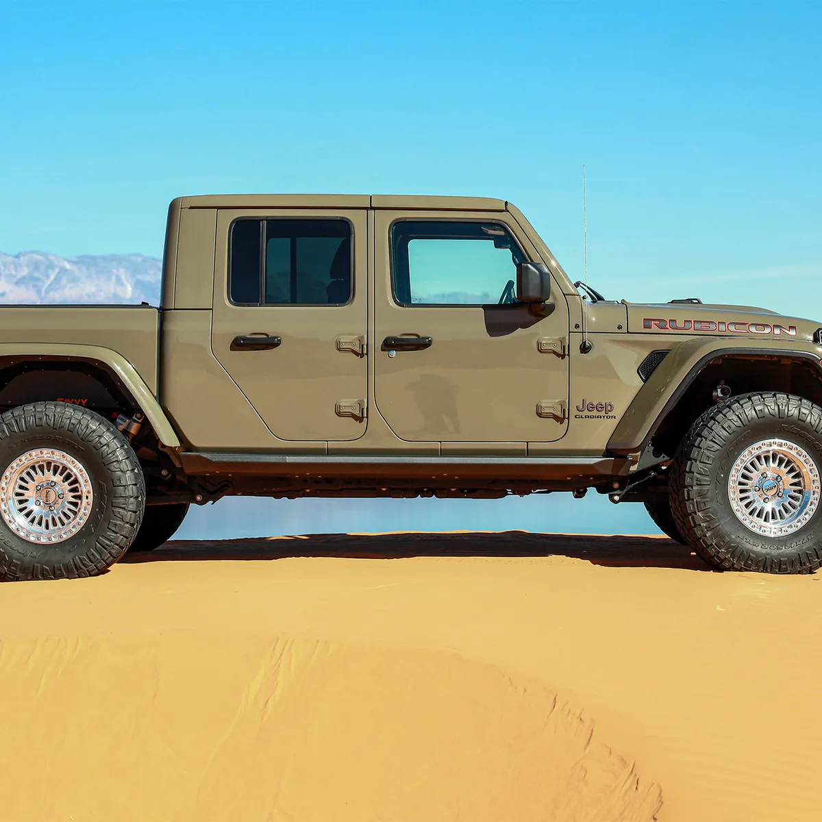 20c Gladiator Bolt On Slider Kit Raw product image