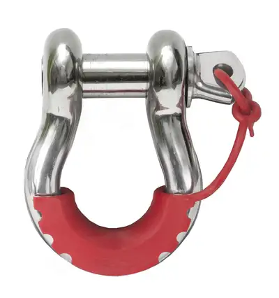 Daystar Daystar Pair Locking D-Ring Isolators, Red