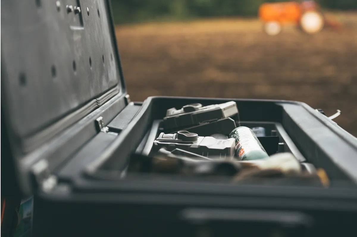 DÃœHA Squad Box "Standard Duty" | Portable Lockable Storage for Trucks, Jeeps, SUVs product image
