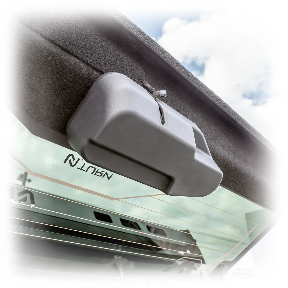 TR10 Bronco Hard Top Rear Window, Defroster & Wiper Assembly product image
