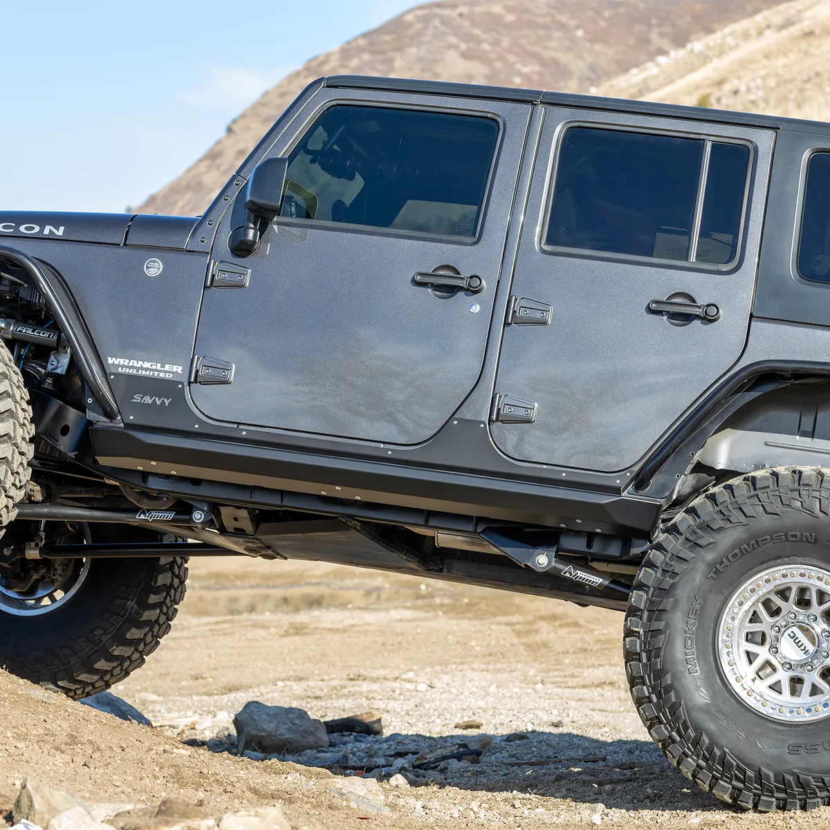 0718 Wrangler Bolt On Slider Kit Raw product image