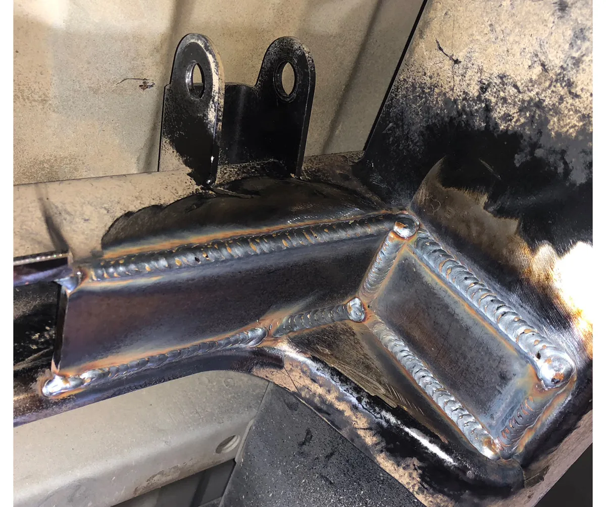 0312 RAM 2500/3500 4x4 Dominator Rear Crossmember Gusset Kitweld In product image