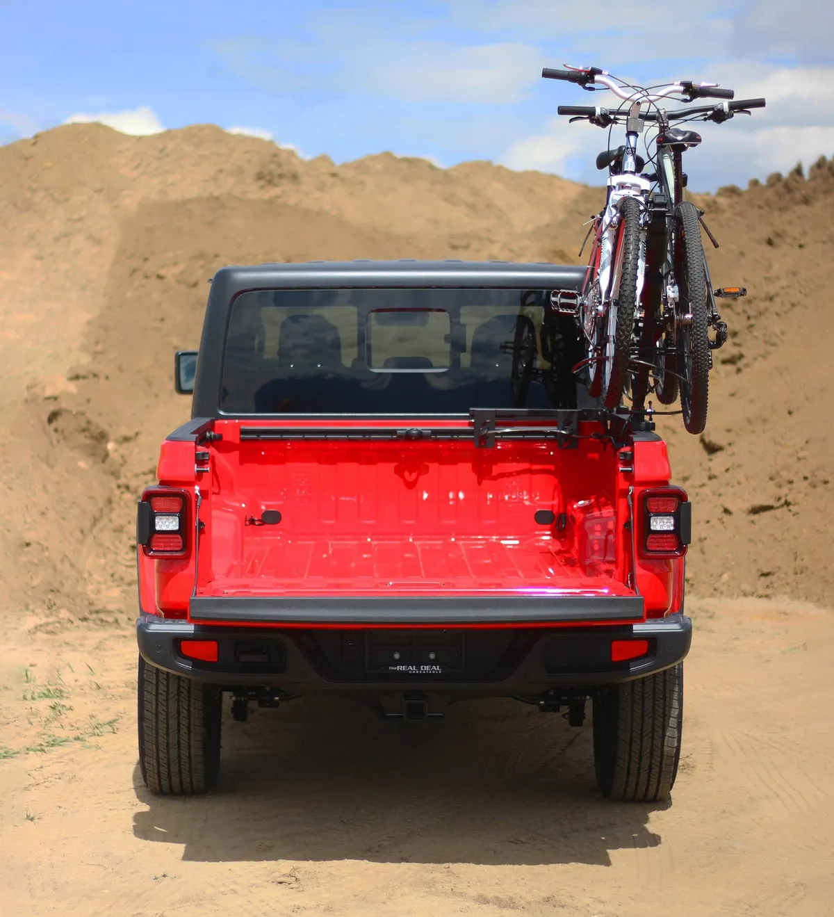 Half Nelson Channel 2-Bike Truck Bed Mount V-Rack product image