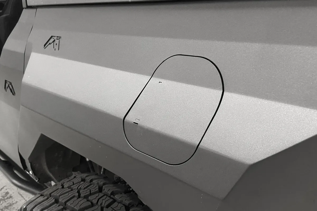 21c Bronco 4 Door Rear Fenders Matte Black product image