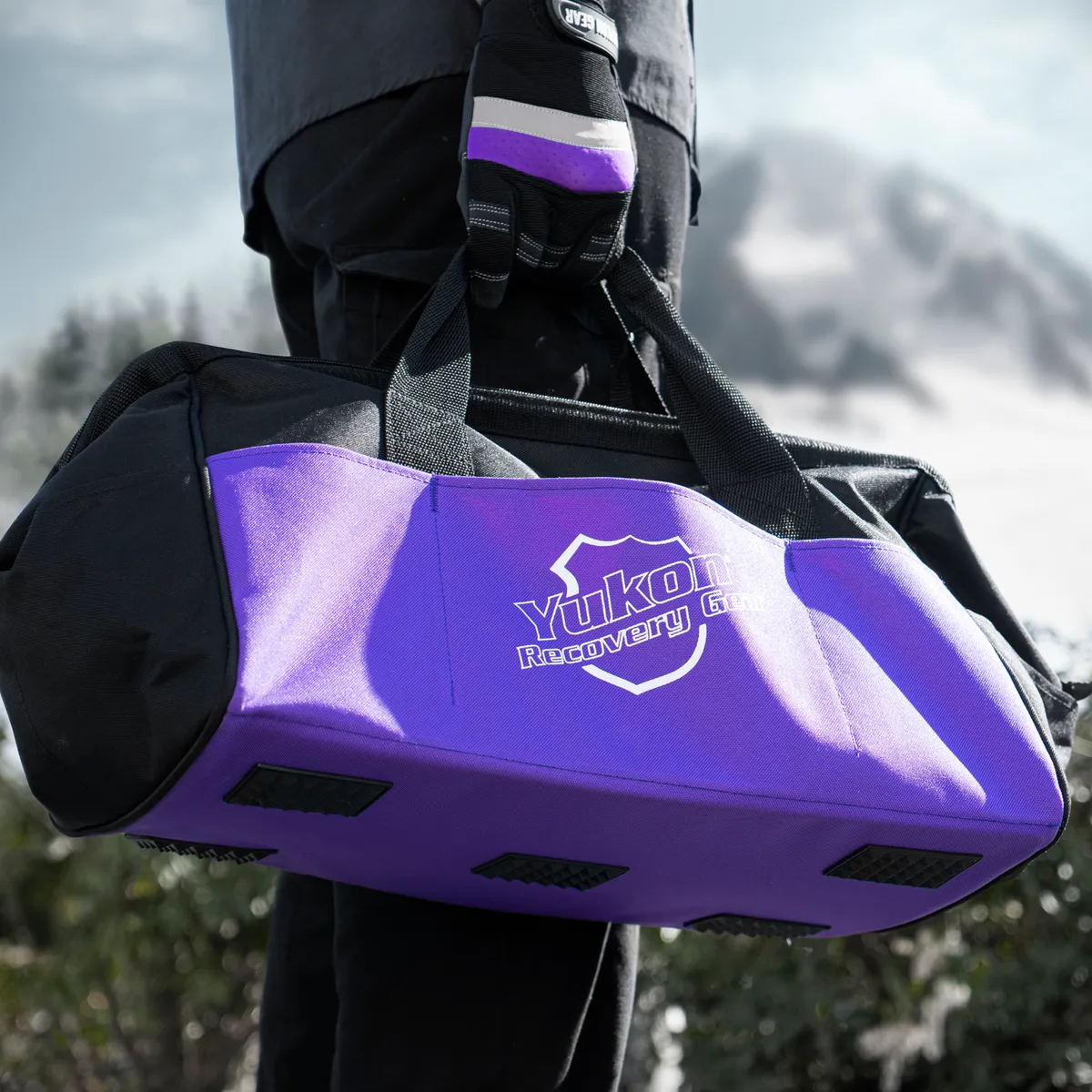 Recovery Gear Kit With 7/8 30-Foot Long Kinetic Rope Shackles & More Recovery Gear Kit W/ 7/8 Inch Rope Yukon Gear product image