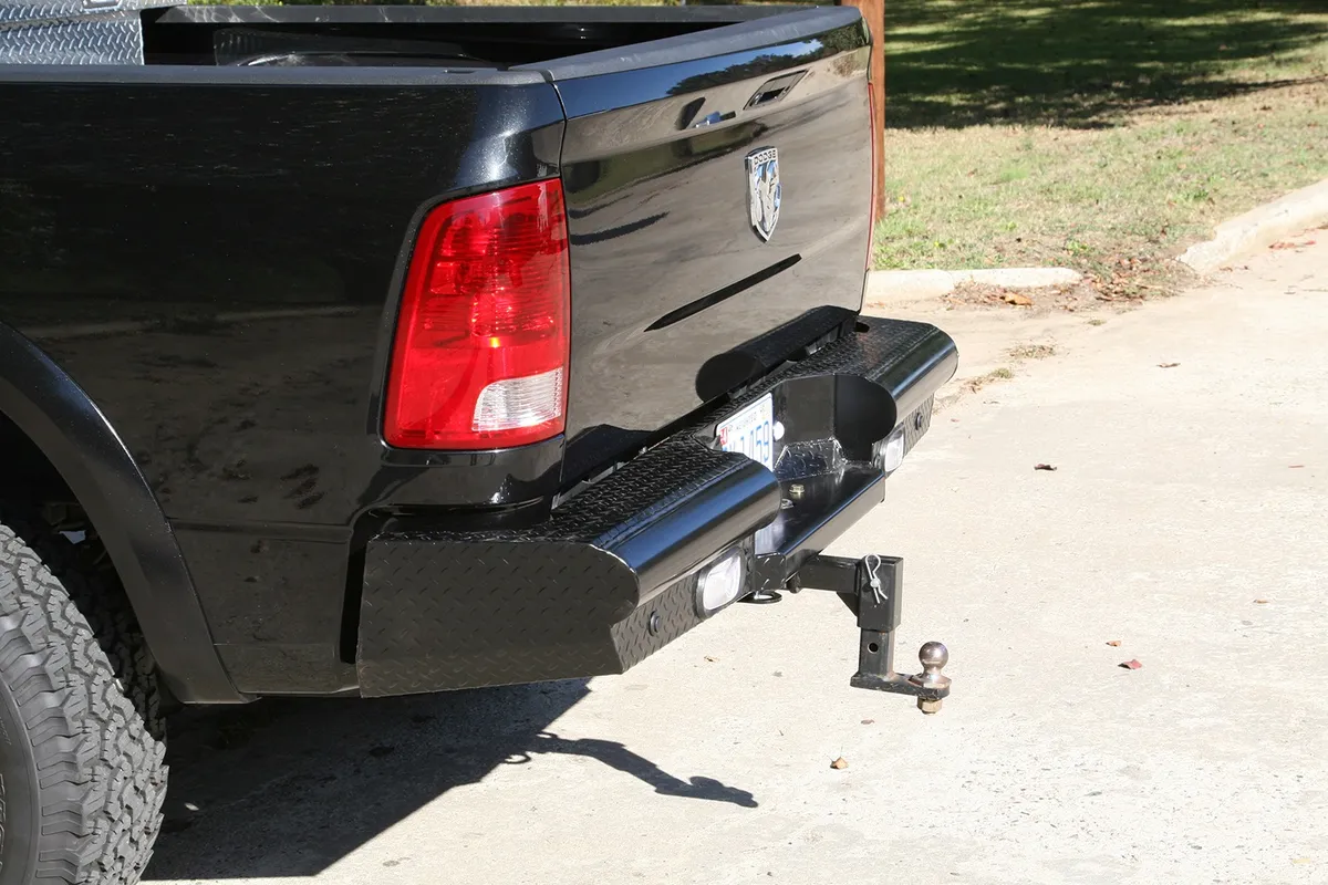 Fab Fours 0918 RAM 1500/1018 RAM 2500/3500/4500/1017 RAM 5500 Rear Ranch Bumper