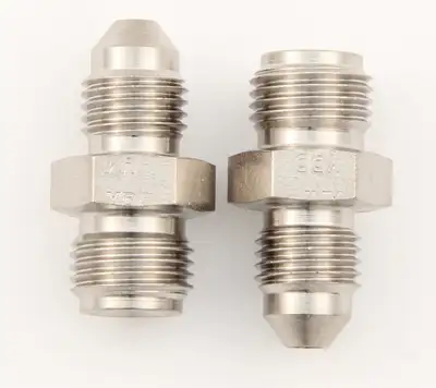 XRP 7/16-24 to #4 Stl Invert Flare Seal Adapter (Pr)